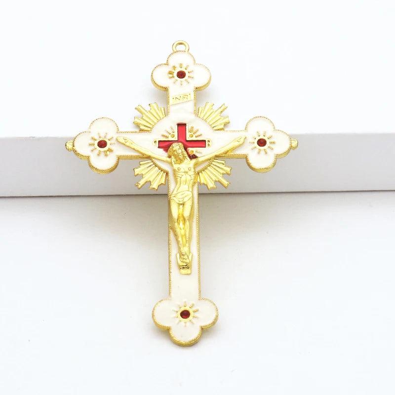 Crucifix Élégant avec Détails Dorés - Symbole de Foi et de Dévotion - TresorDuCiel